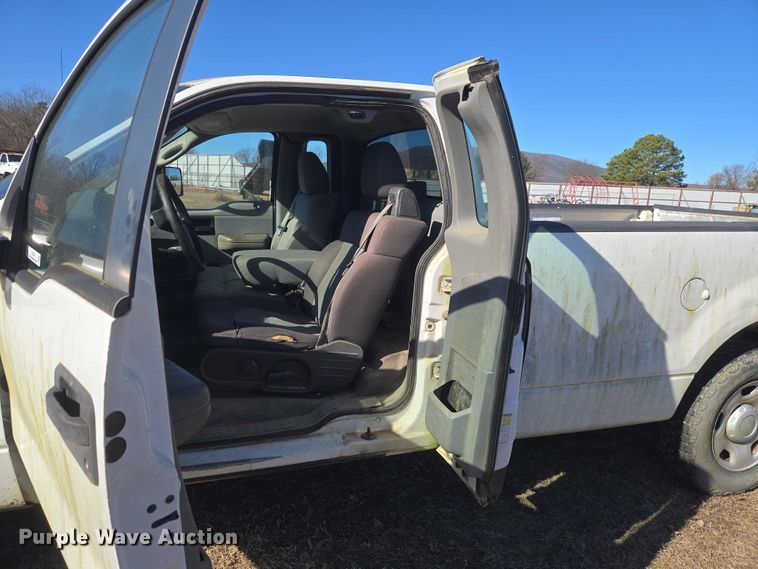 image for item EV2624 2008 Ford F150 Ext. Cab pickup truck