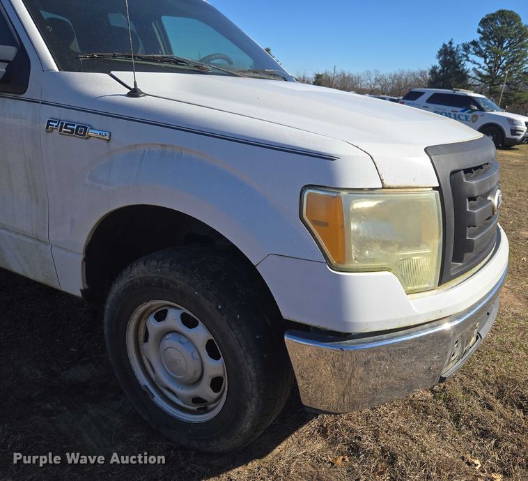 image for item EV2625 2010 Ford F150 Ext. Cab pickup truck