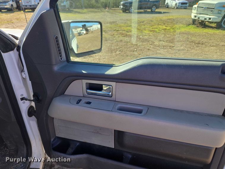 image for item EV2625 2010 Ford F150 Ext. Cab pickup truck