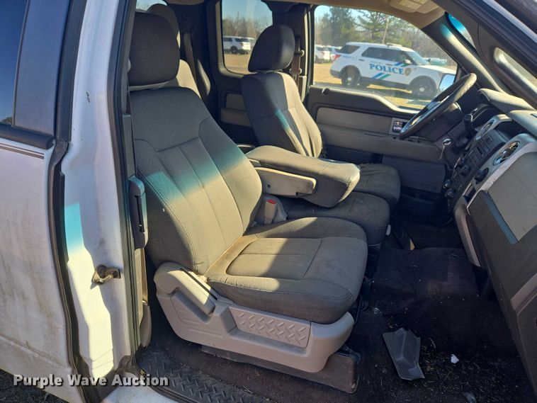 image for item EV2625 2010 Ford F150 Ext. Cab pickup truck