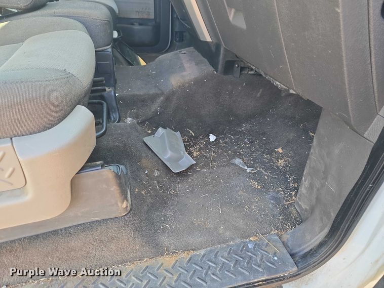 image for item EV2625 2010 Ford F150 Ext. Cab pickup truck