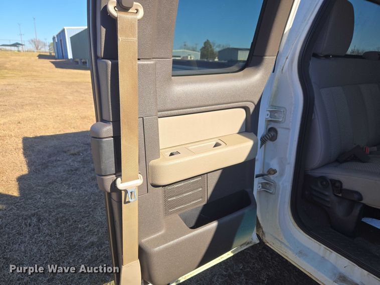 image for item EV2625 2010 Ford F150 Ext. Cab pickup truck