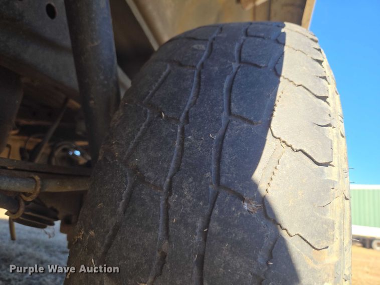 image for item EV2625 2010 Ford F150 Ext. Cab pickup truck