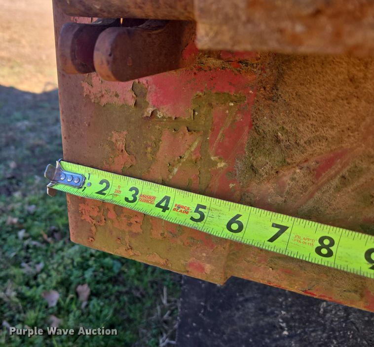 image for item EV2626 1994 Ford F600 dump truck