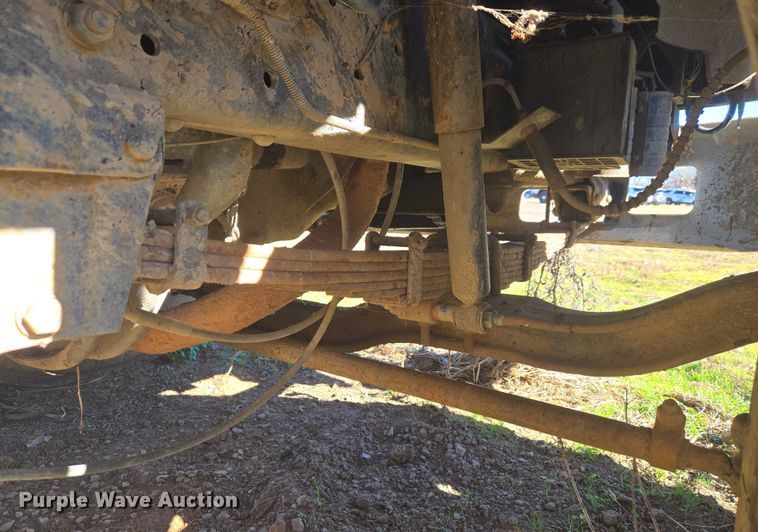 image for item EV2626 1994 Ford F600 dump truck