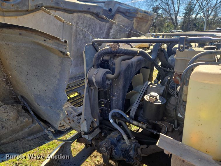 image for item EV2626 1994 Ford F600 dump truck