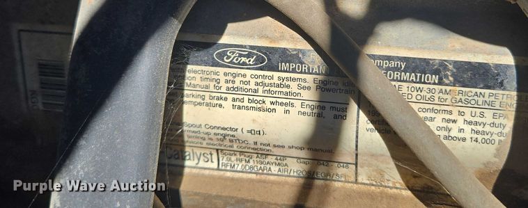 image for item EV2626 1994 Ford F600 dump truck