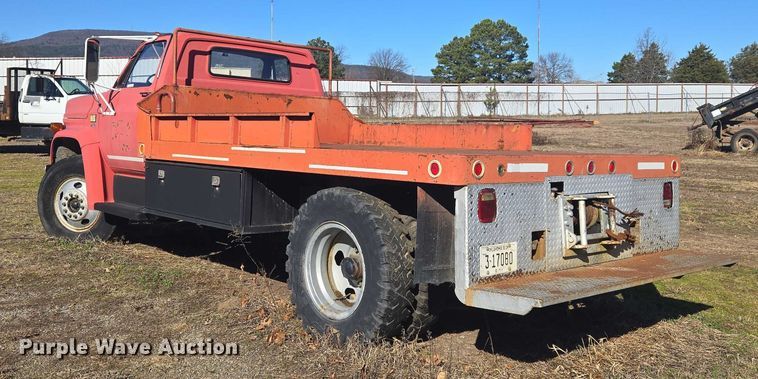 image for item EV2627 1981 Chevrolet C6 flatbed truck