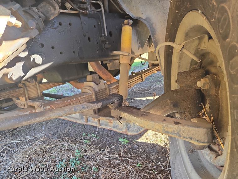 image for item EV2627 1981 Chevrolet C6 flatbed truck