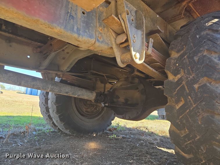 image for item EV2627 1981 Chevrolet C6 flatbed truck