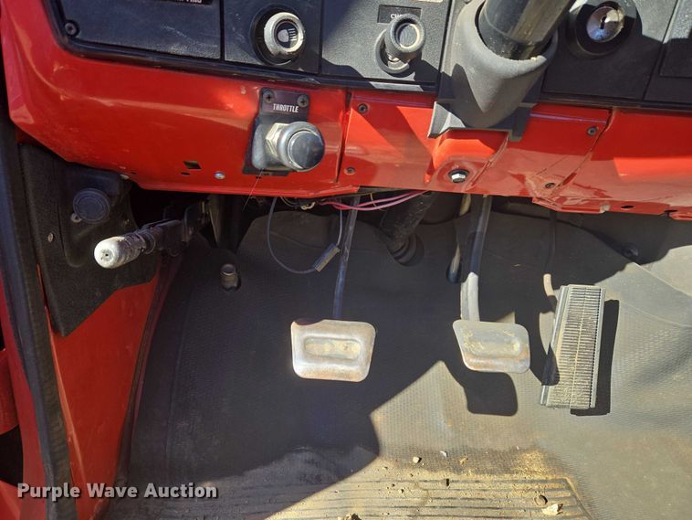 image for item EV2627 1981 Chevrolet C6 flatbed truck