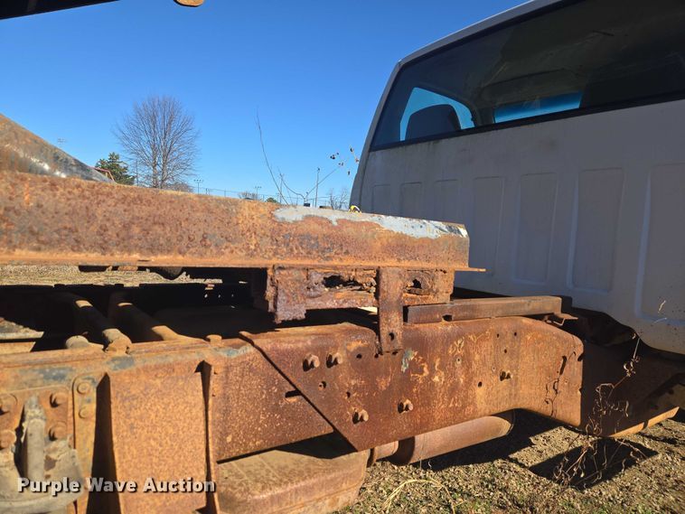 image for item EV2628 1995 GMC Sierra C3500 dump bed pickup truck