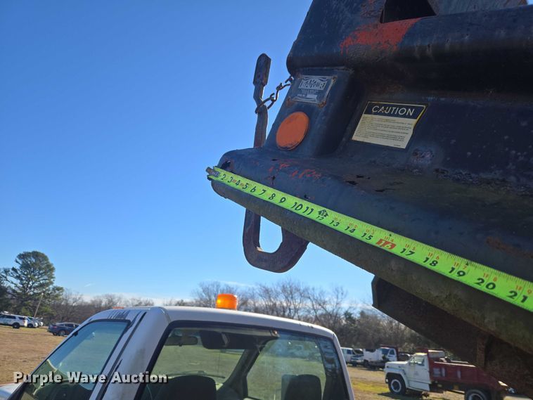 image for item EV2628 1995 GMC Sierra C3500 dump bed pickup truck