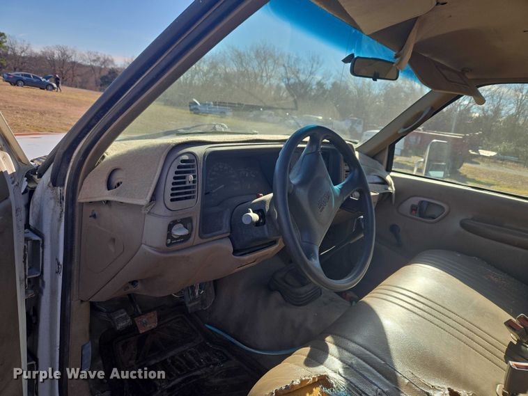 image for item EV2628 1995 GMC Sierra C3500 dump bed pickup truck