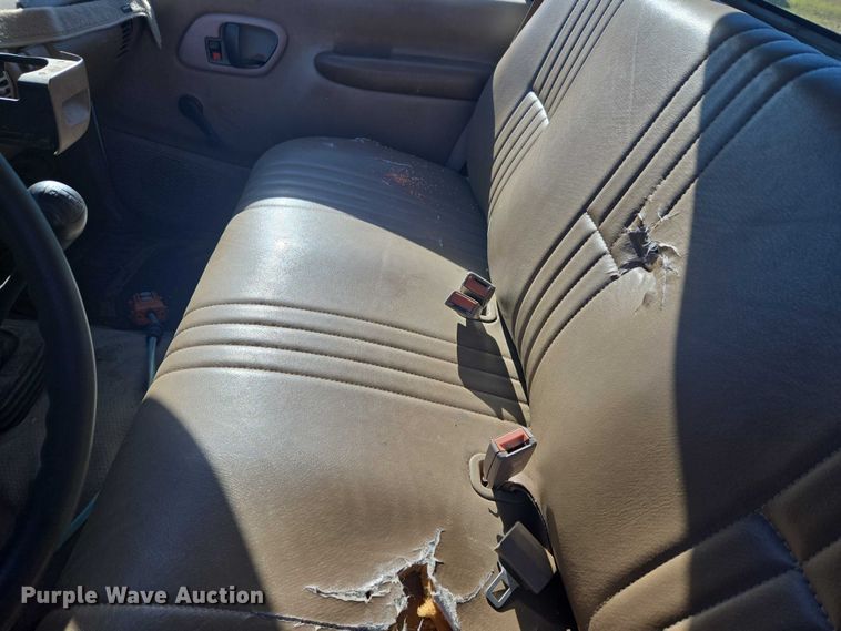 image for item EV2628 1995 GMC Sierra C3500 dump bed pickup truck