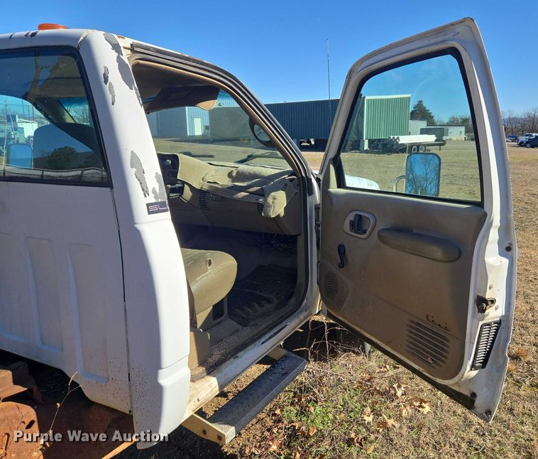 image for item EV2628 1995 GMC Sierra C3500 dump bed pickup truck