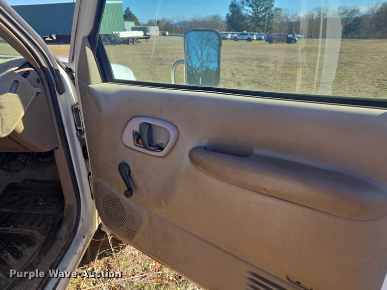 image for item EV2628 1995 GMC Sierra C3500 dump bed pickup truck