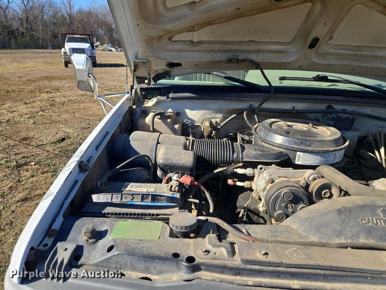 image for item EV2628 1995 GMC Sierra C3500 dump bed pickup truck