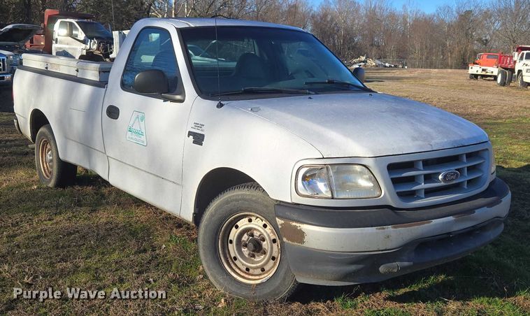 image for item EV2629 1999 Ford F150 pickup truck