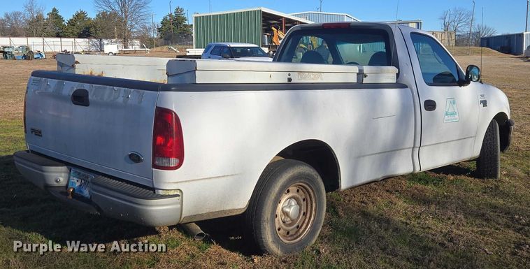 image for item EV2629 1999 Ford F150 pickup truck