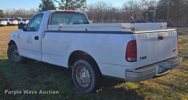 image for item EV2629 1999 Ford F150 pickup truck