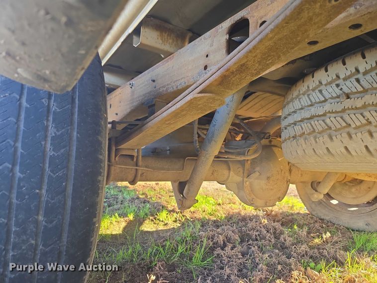 image for item EV2629 1999 Ford F150 pickup truck