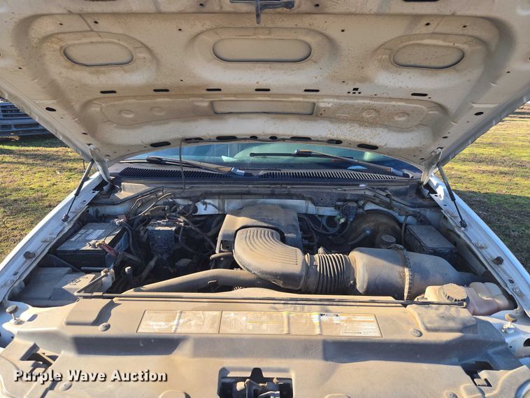 image for item EV2629 1999 Ford F150 pickup truck