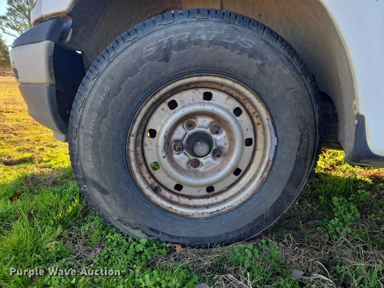 image for item EV2629 1999 Ford F150 pickup truck