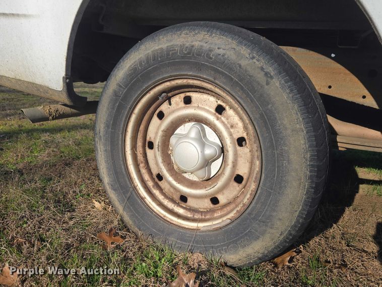 image for item EV2629 1999 Ford F150 pickup truck