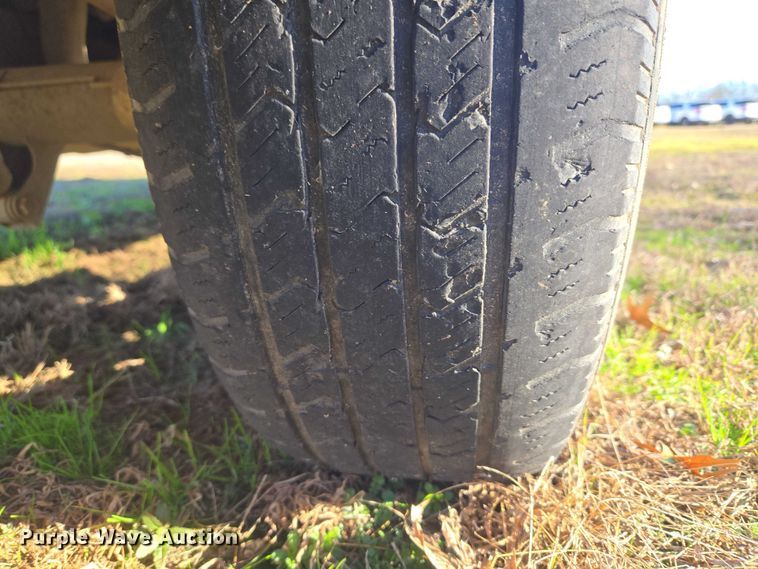 image for item EV2629 1999 Ford F150 pickup truck