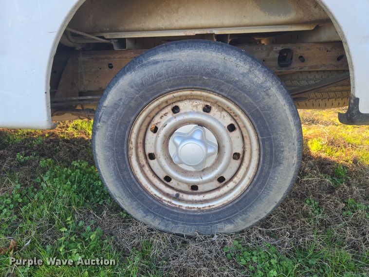 image for item EV2629 1999 Ford F150 pickup truck