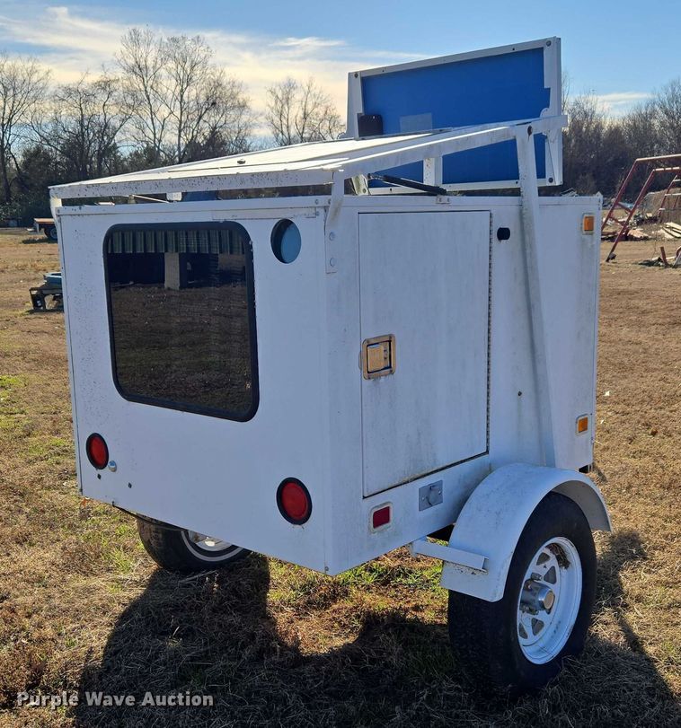 image for item EV2630 2003 Kustom Signals, Inc. radar trailer