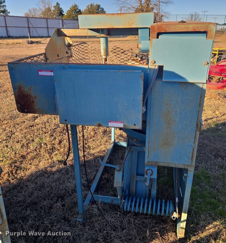 image for item EV2638 Iron Mike MP-6 pitching machine