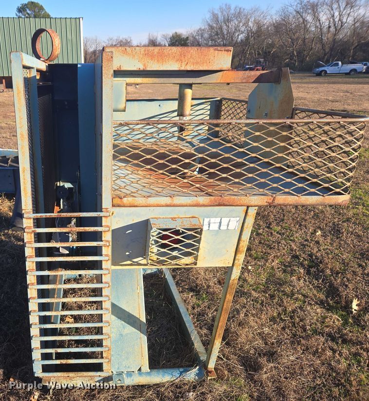 image for item EV2638 Iron Mike MP-6 pitching machine