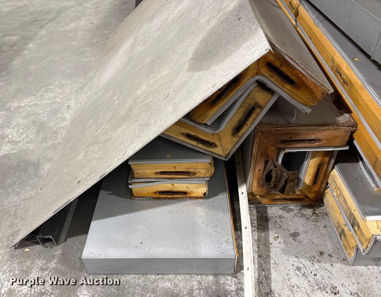 image for item EV2640 Heatcraft LSF120BJ walk in freezer