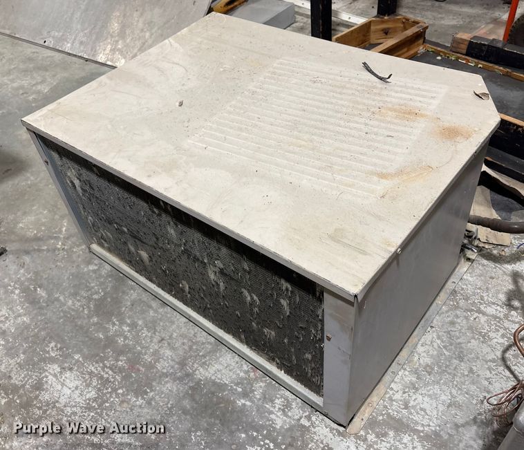 image for item EV2640 Heatcraft LSF120BJ walk in freezer