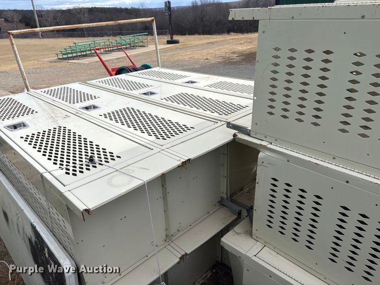 image for item EV2645 Approximately (26) lockers