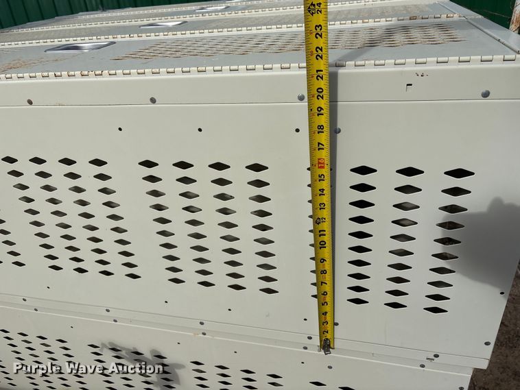 image for item EV2645 Approximately (26) lockers