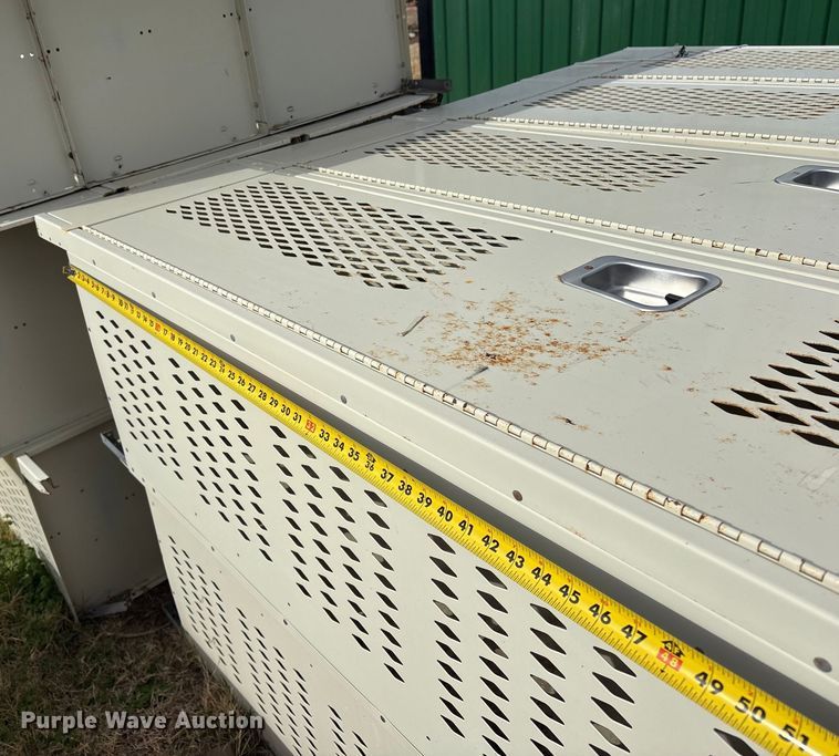 image for item EV2645 Approximately (26) lockers