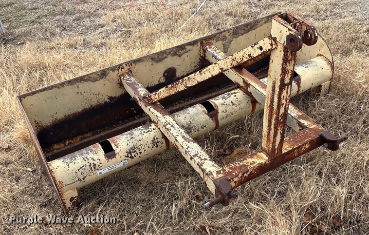 image for item EV2646 Three point box blade