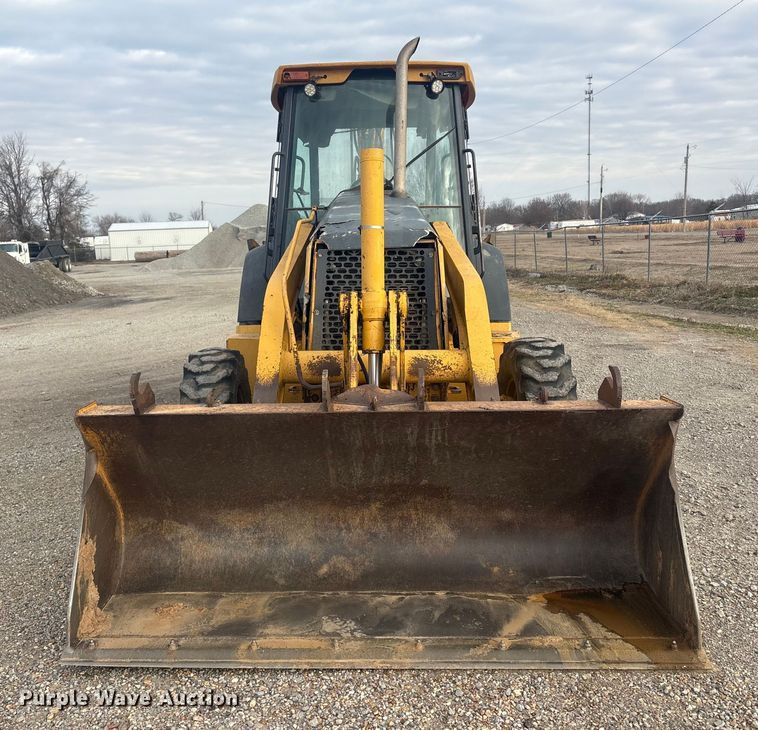 image for item EV2666 2003 John Deere 310SG backhoe