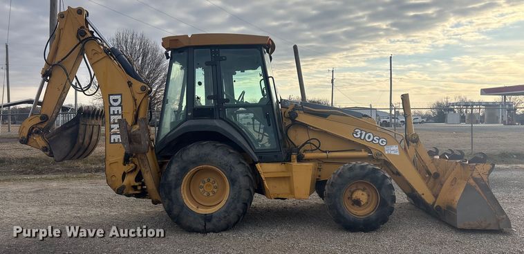 image for item EV2666 2003 John Deere 310SG backhoe