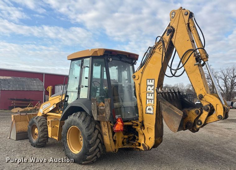 image for item EV2666 2003 John Deere 310SG backhoe