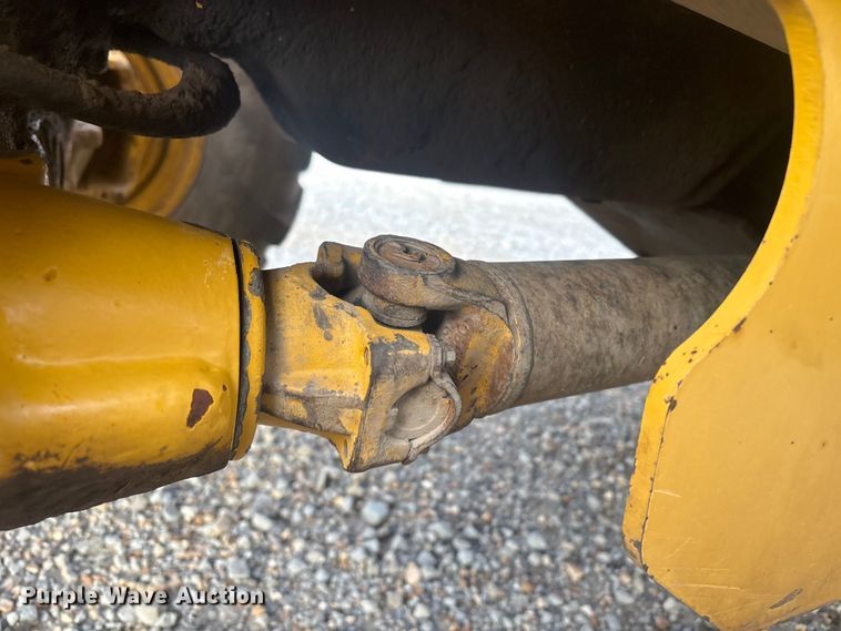 image for item EV2666 2003 John Deere 310SG backhoe