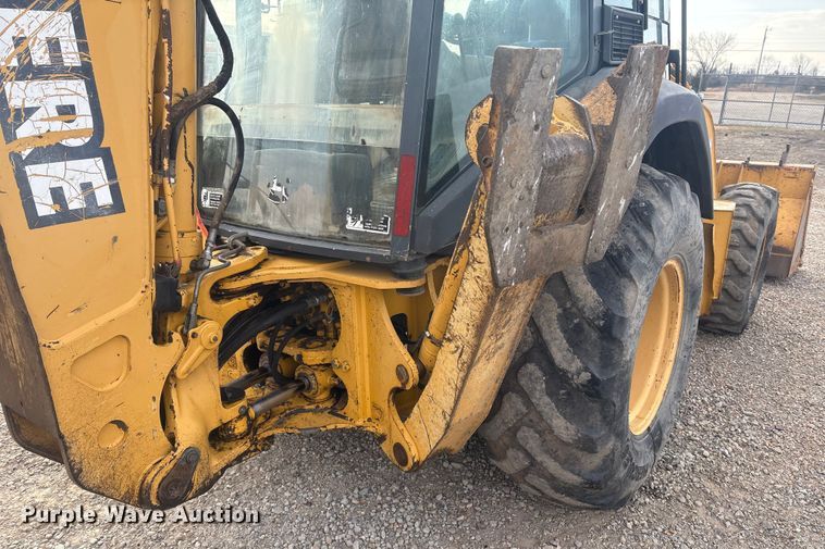image for item EV2666 2003 John Deere 310SG backhoe