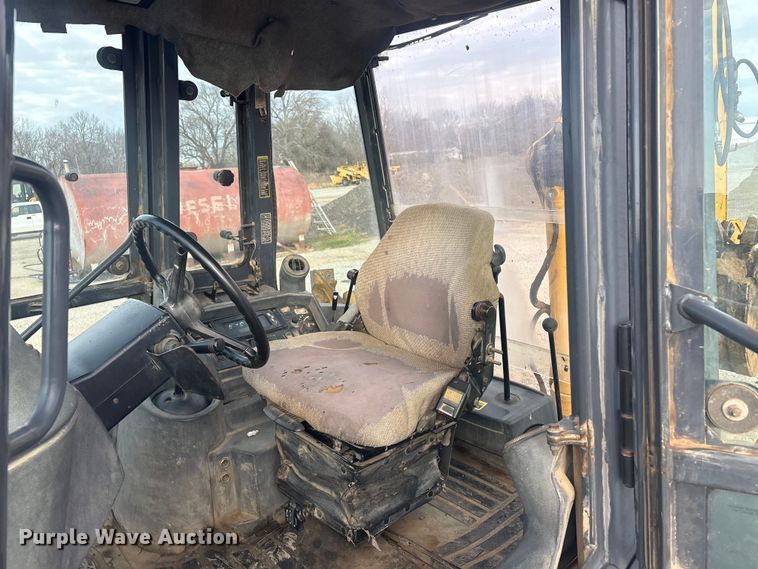 image for item EV2666 2003 John Deere 310SG backhoe