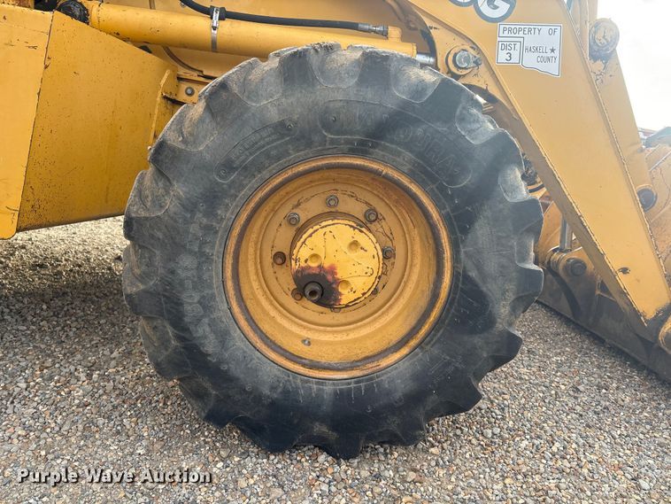 image for item EV2666 2003 John Deere 310SG backhoe