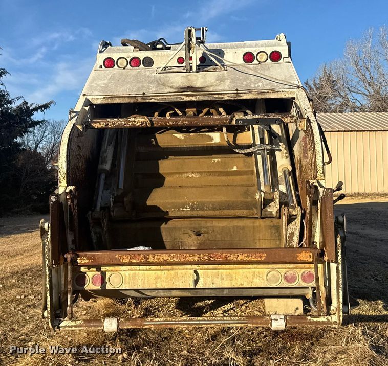 image for item FB0558 2009 Sterling Acterra refuse truck