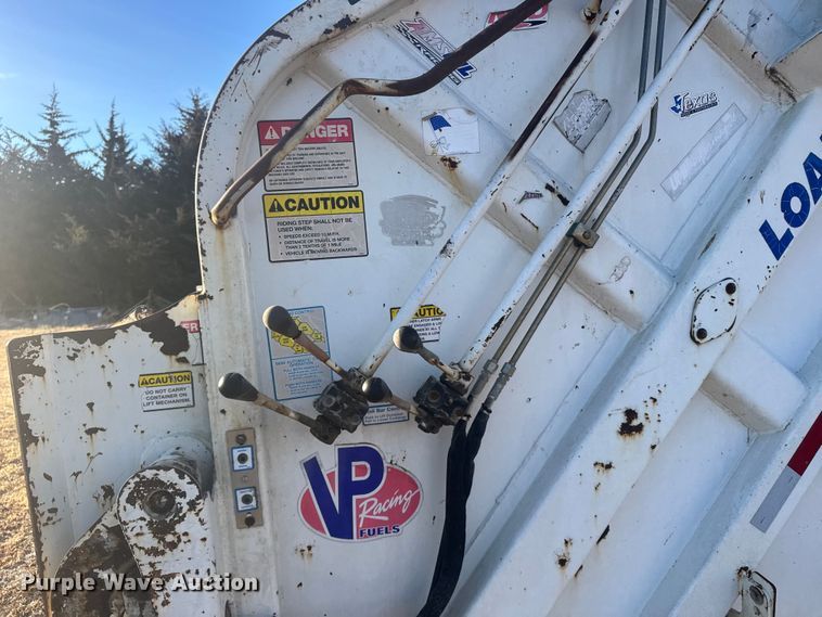 image for item FB0558 2009 Sterling Acterra refuse truck