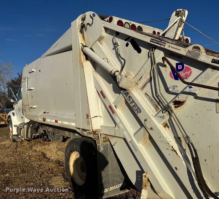 image for item FB0558 2009 Sterling Acterra refuse truck